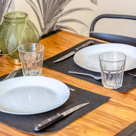 Xavier F2 Cosy Avec Balcon A *